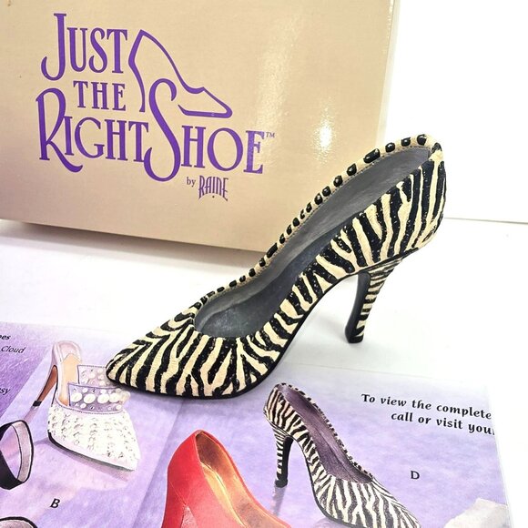 Seremgeti Just The Right Shoe Raine Zebra Stiletto Shoe Miniature Figurine PR603 - Picture 1 of 10